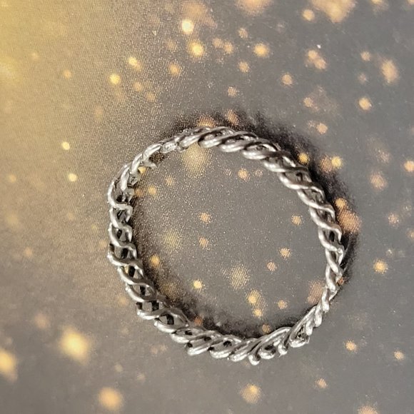 Antique Wedding band size 5 1/2 sterling - Picture 6 of 8